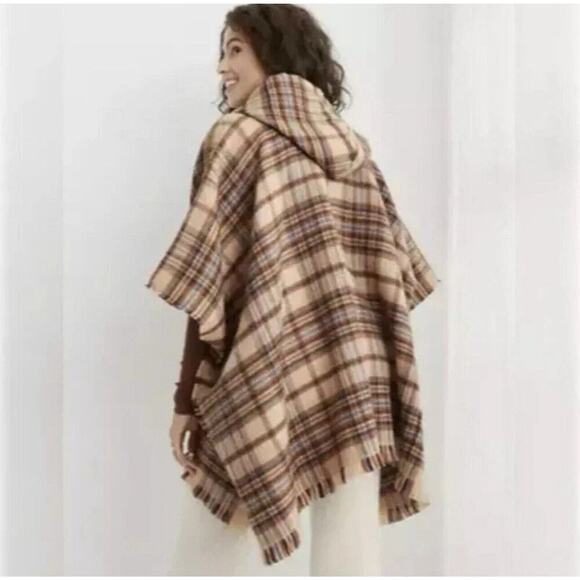 Aerie Hooded Poncho Plaid Patchwork Shall Cape Wrap Toggle Front Closure Size OS - Picture 2 of 9